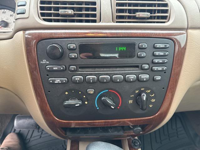 used 2006 Ford Taurus car, priced at $2,100