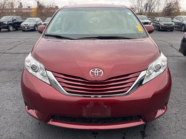 used 2017 Toyota Sienna car