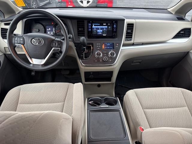 used 2017 Toyota Sienna car