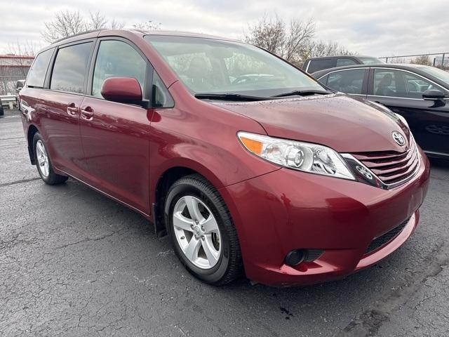 used 2017 Toyota Sienna car