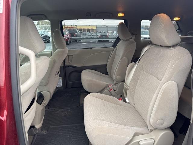 used 2017 Toyota Sienna car