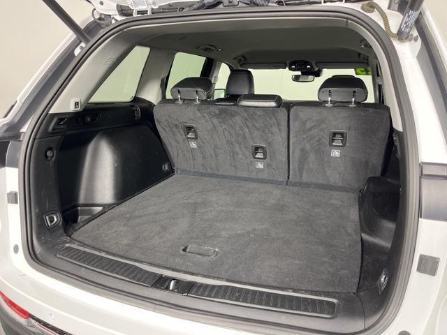 used 2023 Jeep Grand Cherokee car, priced at $32,465