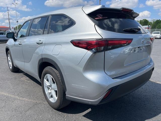 used 2023 Toyota Highlander car, priced at $35,300