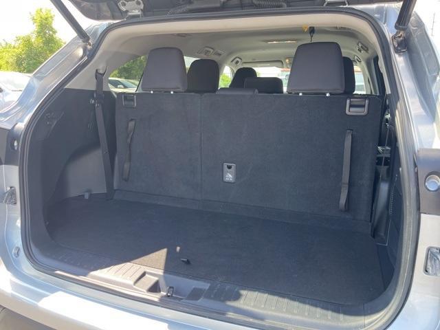 used 2023 Toyota Highlander car, priced at $35,300
