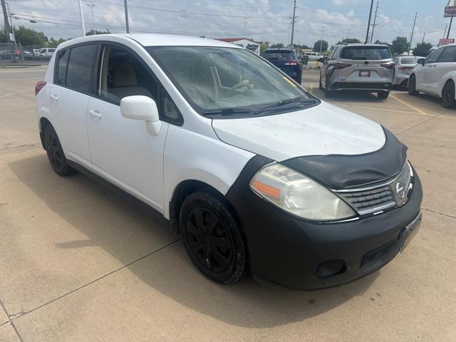 used 2009 Nissan Versa car