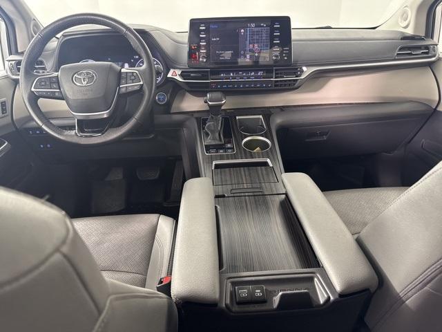 used 2021 Toyota Sienna car, priced at $32,000