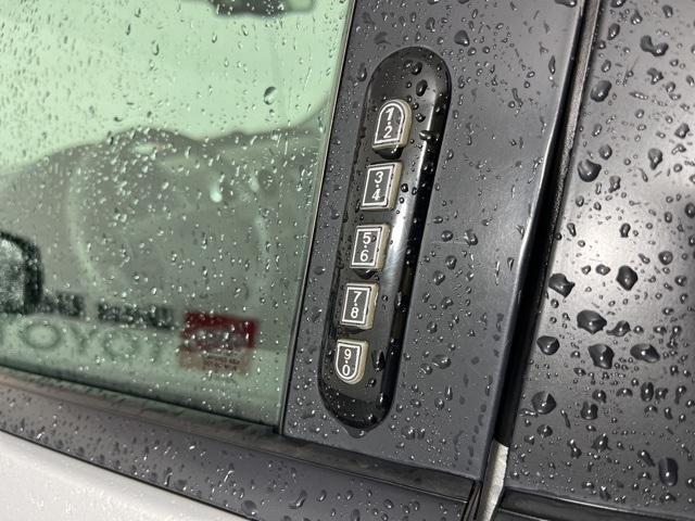 used 2005 Ford Freestyle car, priced at $2,800