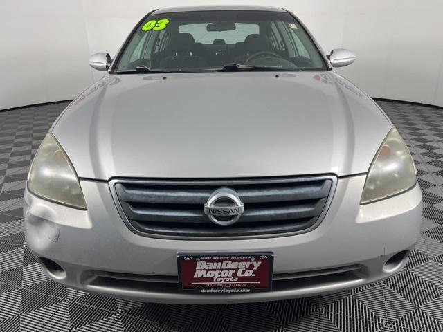 used 2003 Nissan Altima car, priced at $3,200