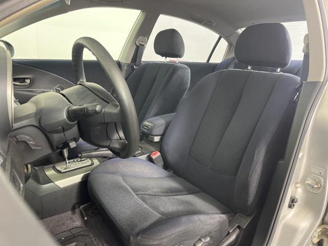 used 2003 Nissan Altima car, priced at $3,200