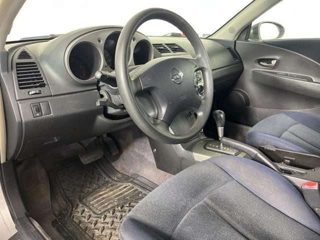 used 2003 Nissan Altima car, priced at $3,200