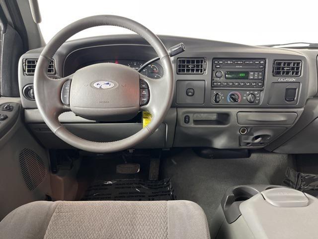 used 2003 Ford Excursion car, priced at $7,000