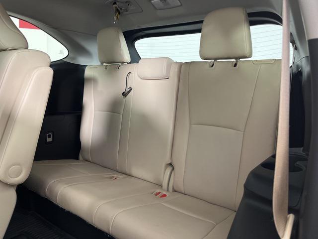 used 2020 Toyota Highlander Hybrid car, priced at $34,223