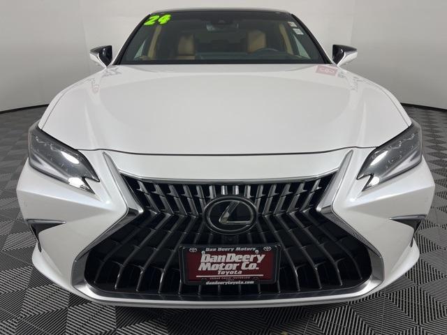 used 2024 Lexus ES 350 car, priced at $48,500