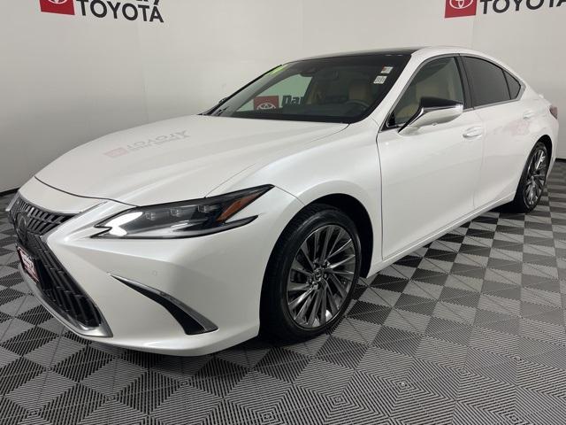 used 2024 Lexus ES 350 car, priced at $48,500