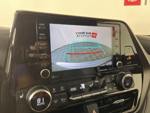 used 2021 Toyota Highlander Hybrid car, priced at $35,999