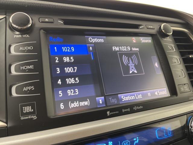 used 2019 Toyota Highlander car, priced at $29,486