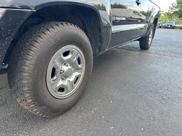 used 2006 Toyota Tacoma car, priced at $9,500