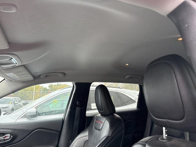 used 2022 Jeep Cherokee car