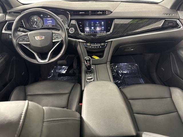 used 2022 Cadillac XT6 car, priced at $40,329