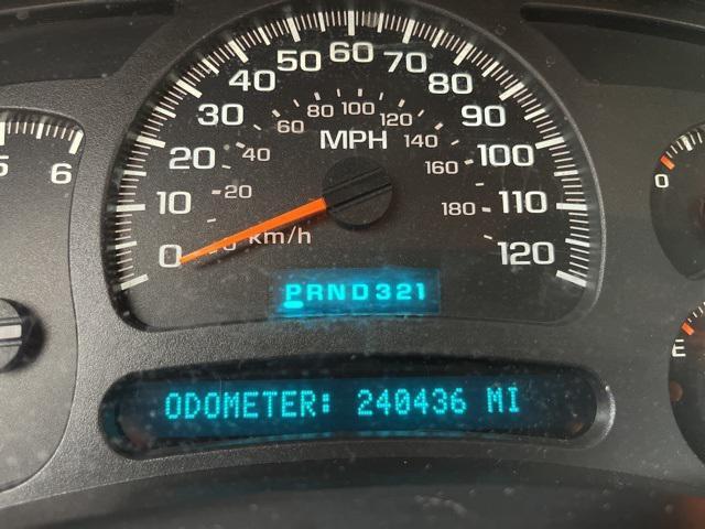 used 2004 Chevrolet Silverado 1500 car, priced at $3,100