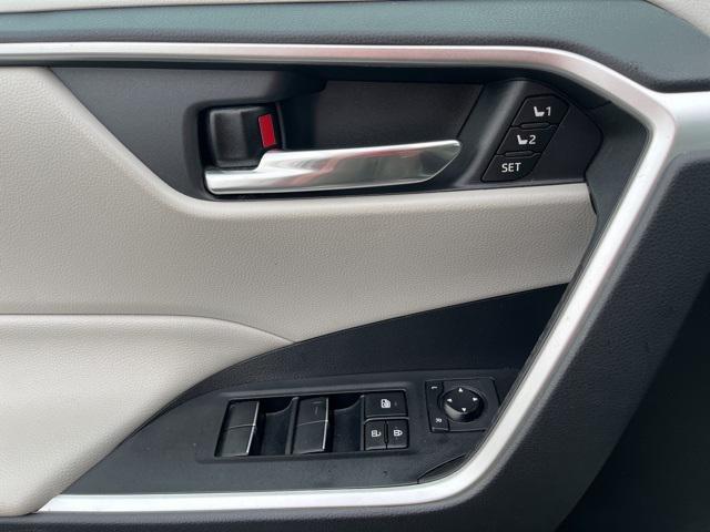 used 2020 Toyota RAV4 car, priced at $18,719