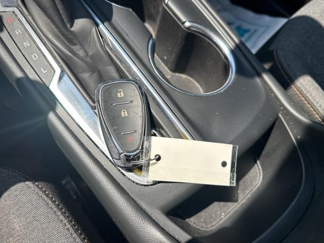 used 2022 Chevrolet Equinox car