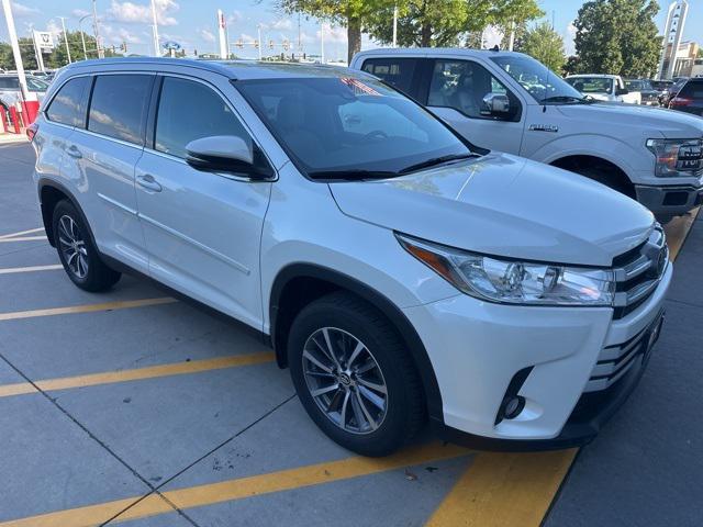 used 2019 Toyota Highlander car