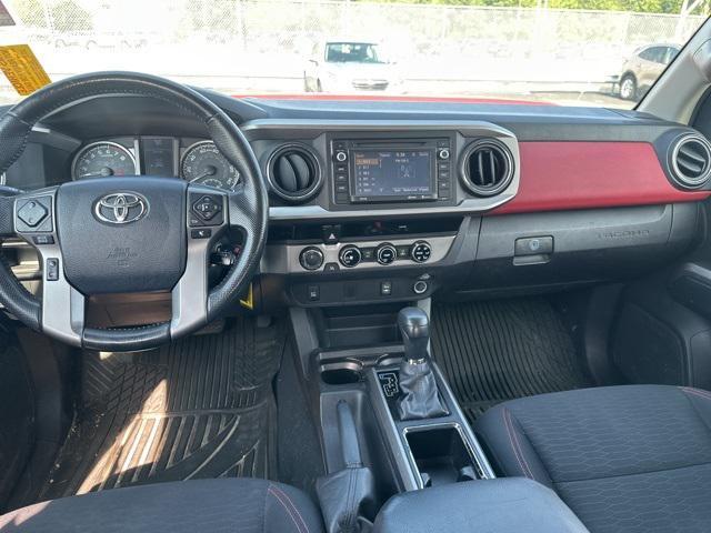 used 2016 Toyota Tacoma car