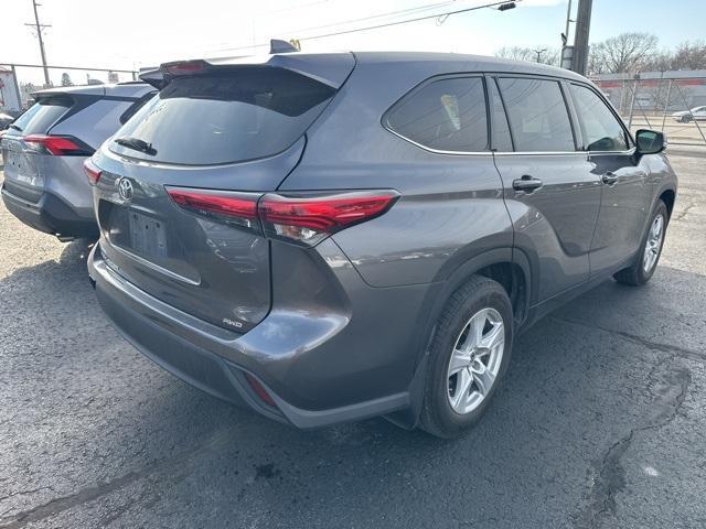 used 2021 Toyota Highlander car, priced at $29,800