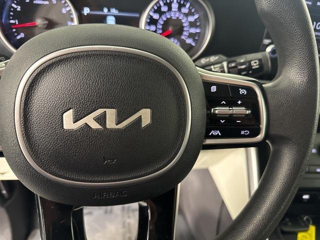 used 2022 Kia Carnival car, priced at $18,655