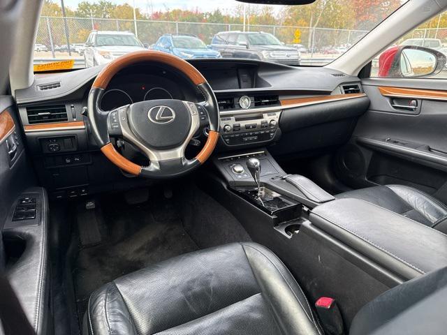 used 2013 Lexus ES 300h car, priced at $9,600