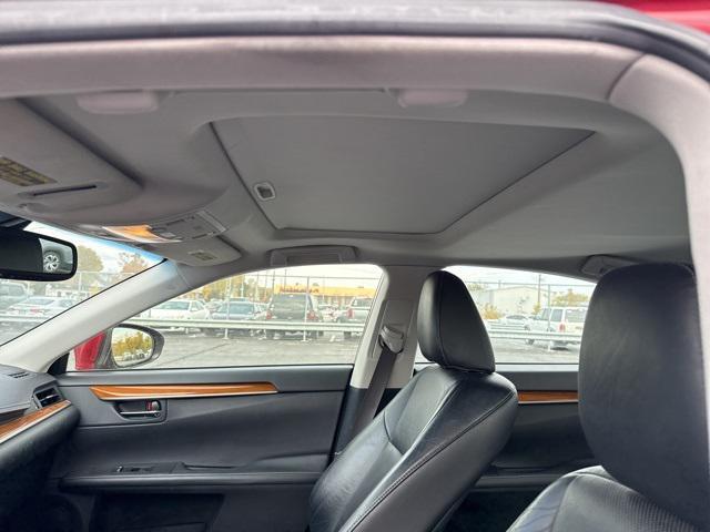 used 2013 Lexus ES 300h car, priced at $9,600