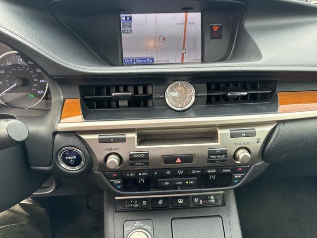 used 2013 Lexus ES 300h car, priced at $9,600