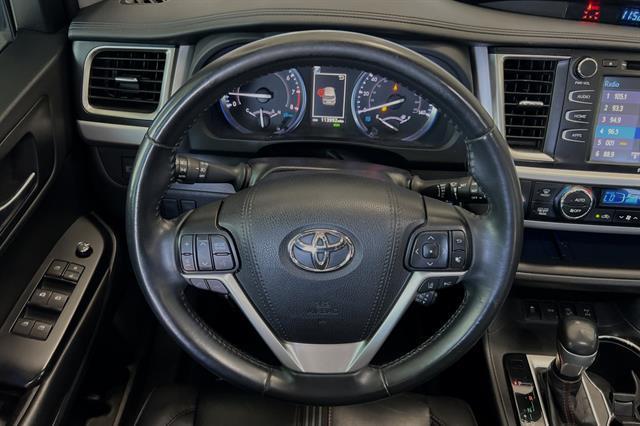 used 2019 Toyota Highlander car, priced at $25,893