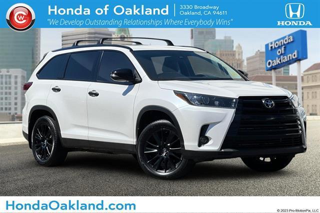 used 2019 Toyota Highlander car, priced at $25,893