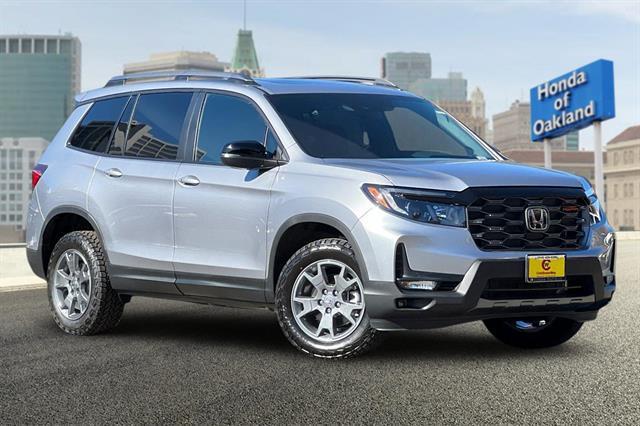 new 2025 Honda Passport car, priced at $46,395