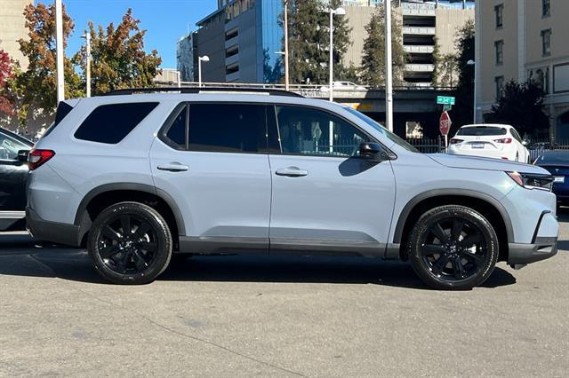 new 2025 Honda Pilot car, priced at $56,430