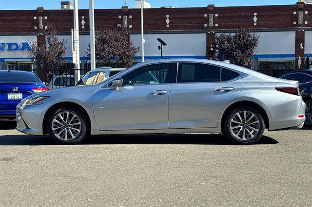 used 2022 Lexus ES 350 car, priced at $31,500