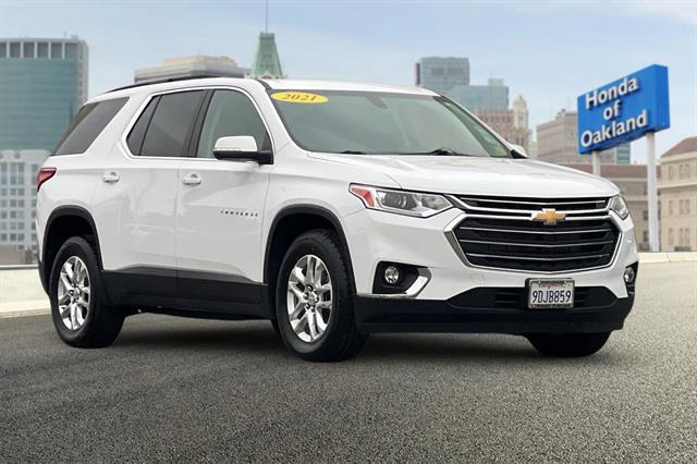 used 2021 Chevrolet Traverse car, priced at $27,235