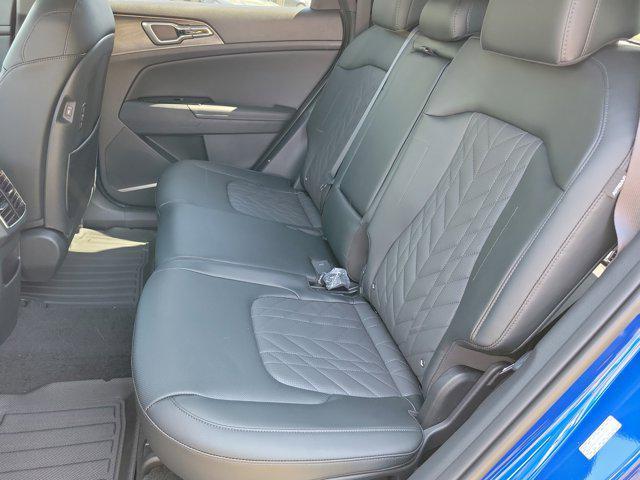 new 2025 Kia Sportage car, priced at $35,360