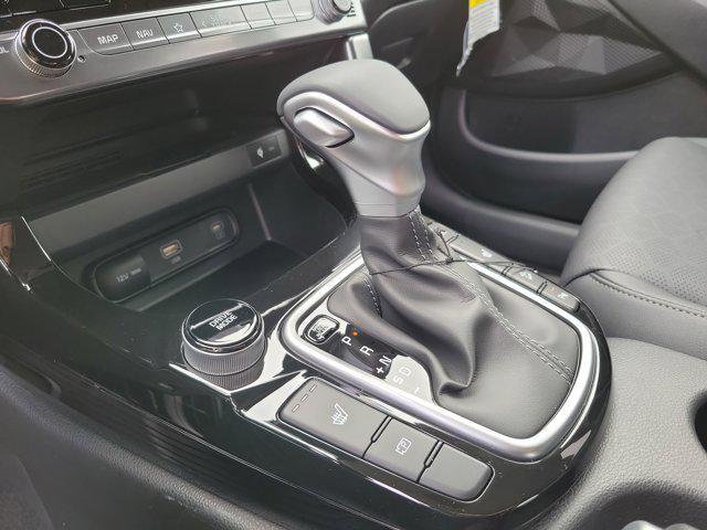 new 2025 Kia Seltos car, priced at $30,775