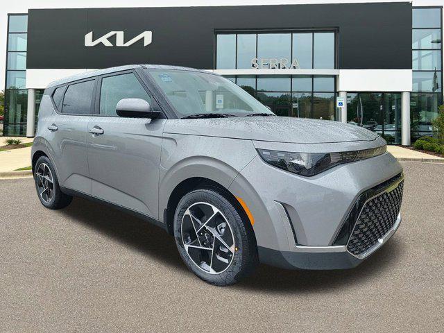 new 2025 Kia Soul car, priced at $26,275