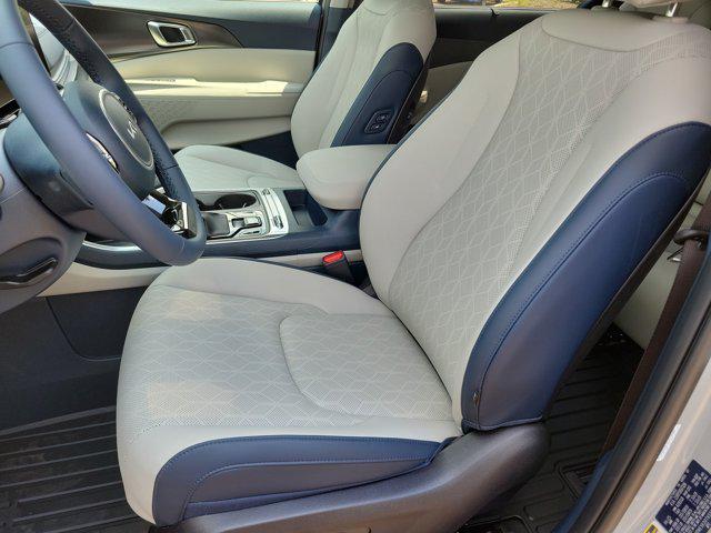 new 2026 Kia Carnival car, priced at $49,285