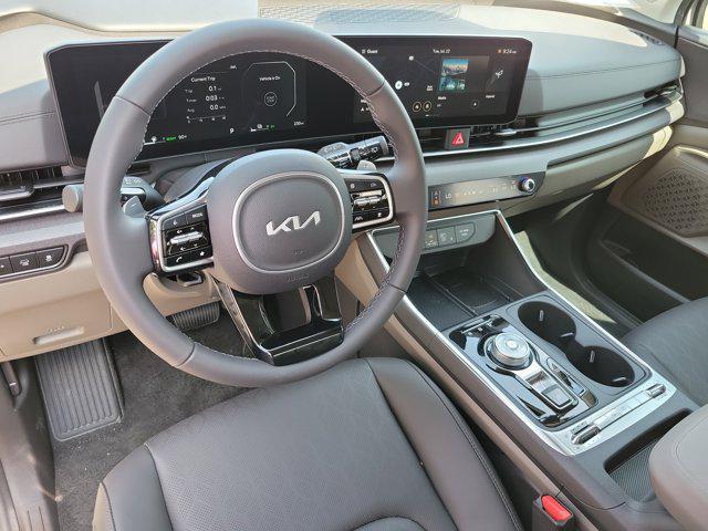 new 2026 Kia Carnival Hybrid car