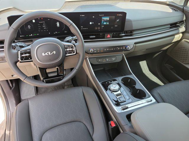 new 2026 Kia Carnival Hybrid car