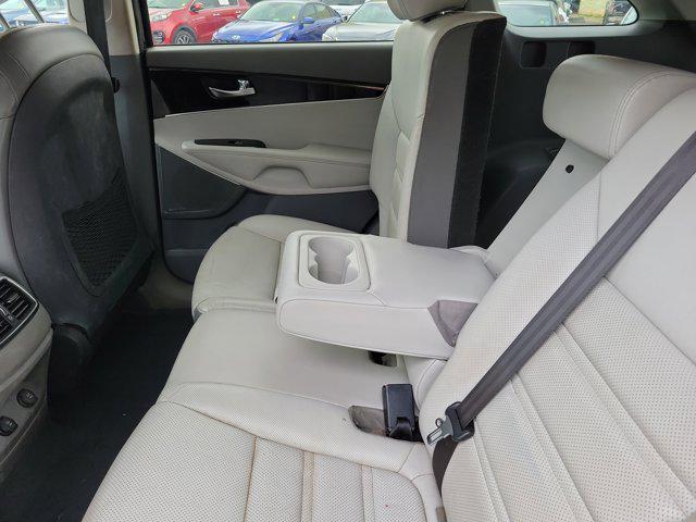 used 2020 Kia Sorento car, priced at $20,709