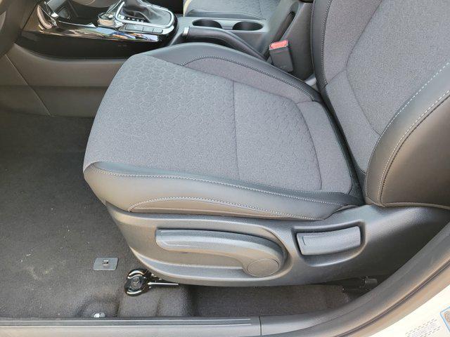 new 2025 Kia Seltos car, priced at $28,670