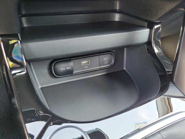 new 2025 Kia Seltos car, priced at $28,670