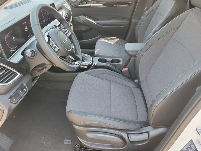 new 2025 Kia Seltos car, priced at $28,670