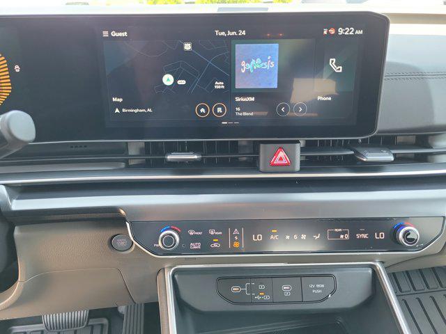 new 2025 Kia Carnival car, priced at $40,995